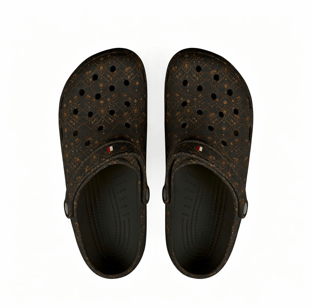 Kingromani — Comfortable EVA Foam Crocs - Stylish Summer Footwear for Casual Days, Perfect for Beach, Gardening, or Everyday Wear